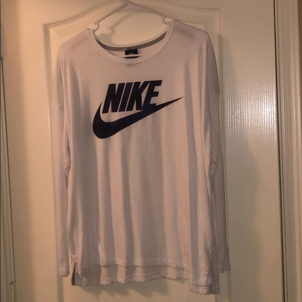 Nike athletic top